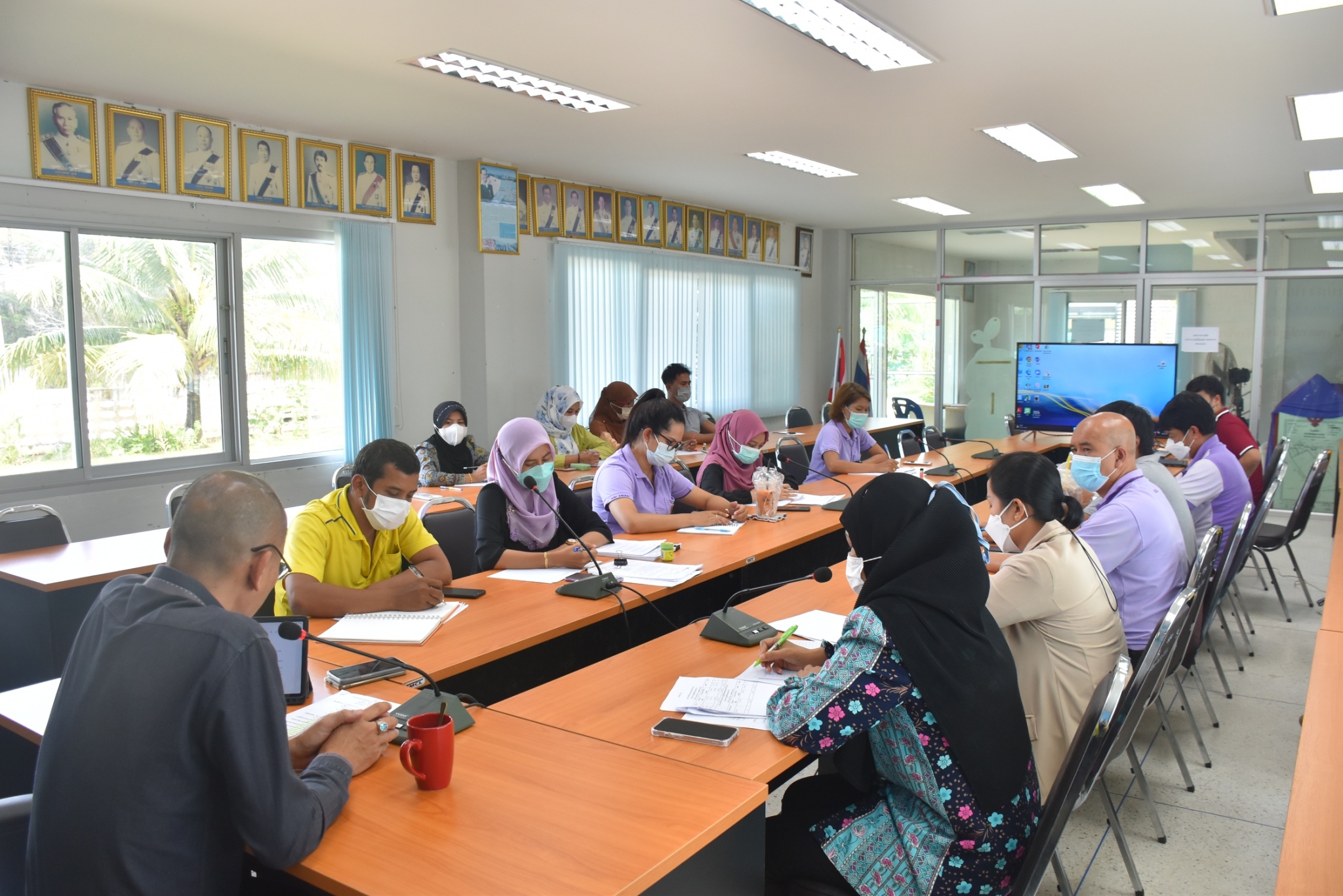 title - รษก.ปทจ.นราธิวาส จัดประชุมประจำเดือน คณะเจ้าหน้าที่ ส.ป.ก.นราธิวาส 